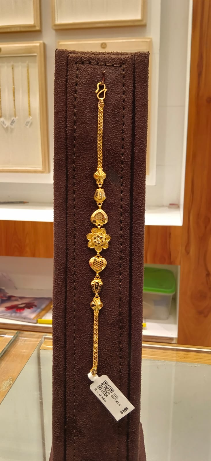 Ladies Bracelet